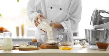 Profesyonel pudra ile pişirme kavramı 