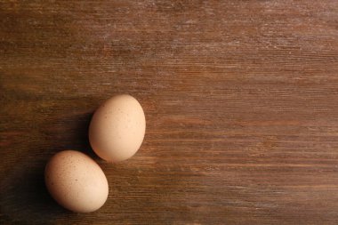 stapel van rauwe eieren 