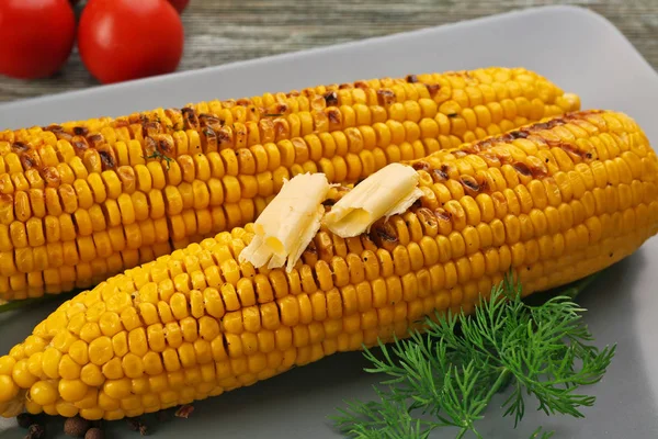 Delicious grilled corn cobs — Stock Photo, Image