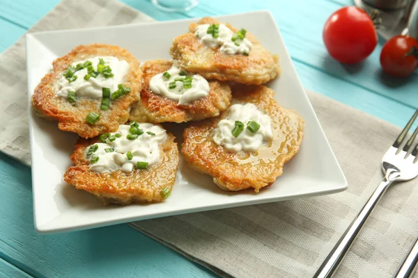 Tasty potato pancakes — Stock Photo, Image