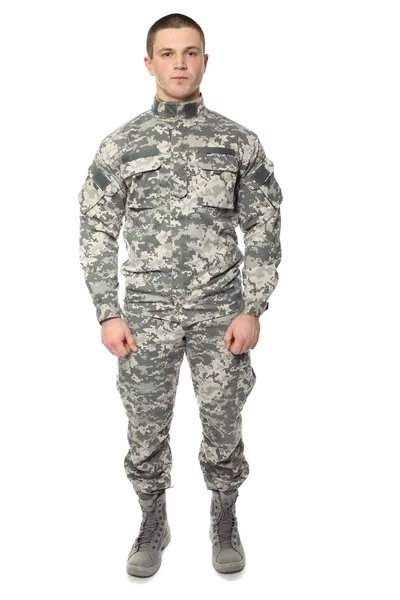 Soldat en camouflage sur blanc — Photo
