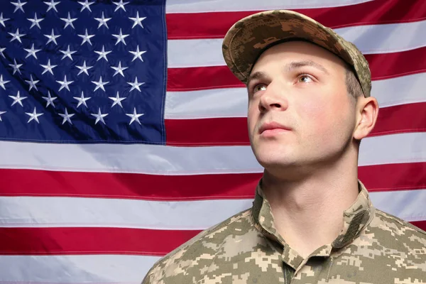 Soldat en camouflage, gros plan — Photo