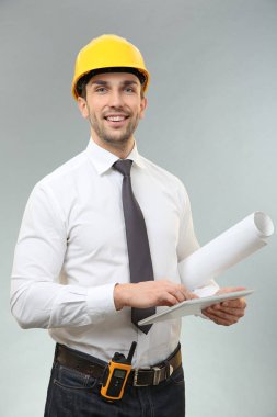 yakışıklı mühendis planları ile  