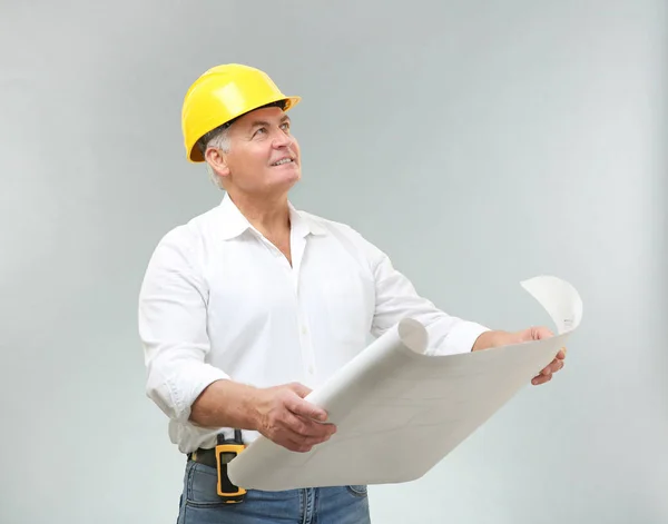 Senior experienced engineer — Stock Photo, Image