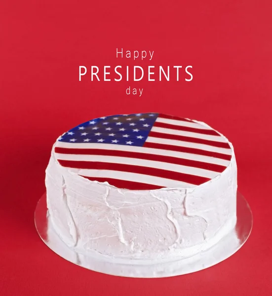 Delicious cake with American flag — Stock Photo, Image