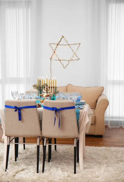 Hanukkah için dekore edilmiş salon — Stok fotoğraf