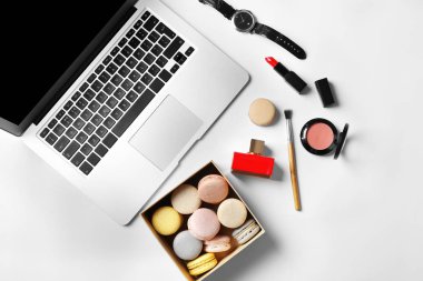 Makyaj kozmetik macaroons ile