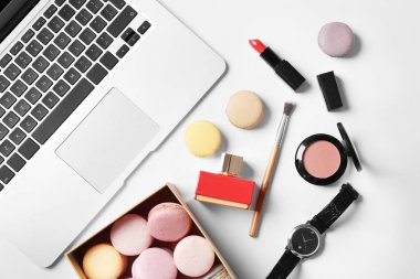 Makyaj kozmetik macaroons ile