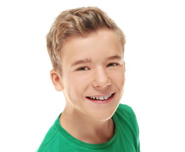 Genç rahat kıyafetler içinde