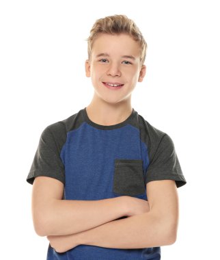 Genç rahat kıyafetler içinde