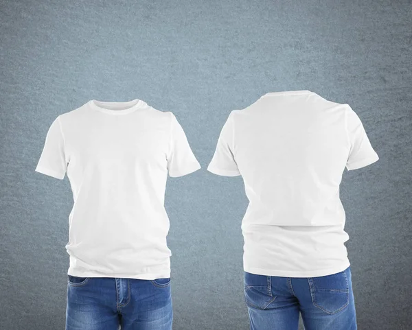 Verschillende weergaven van mannelijke t-shirts — Stockfoto