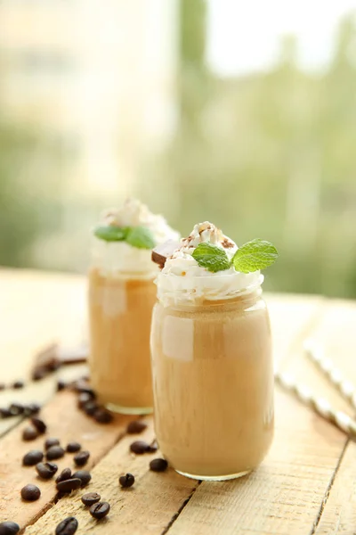 Välsmakande milkshake cocktails — Stockfoto