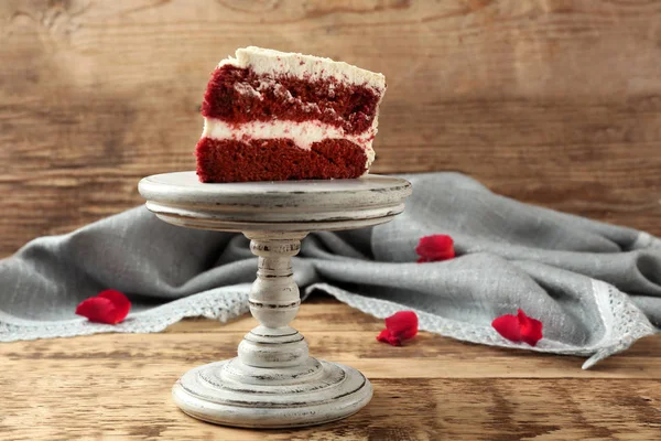 Ciasto pyszne czerwonego aksamitu — Zdjęcie stockowe