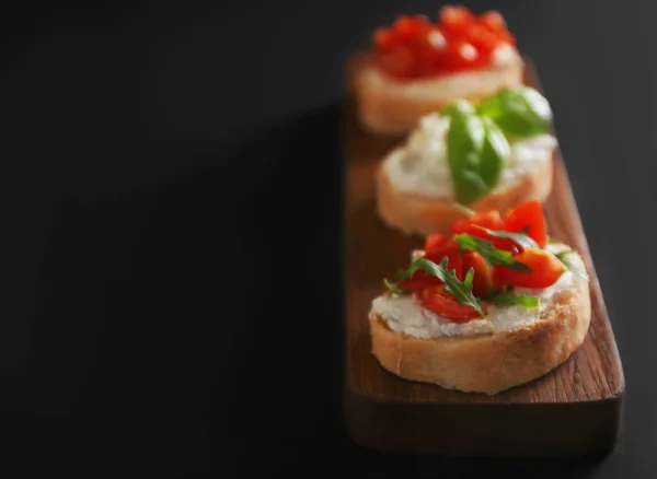 Ízletes friss szendvics falatok — Stock Fotó