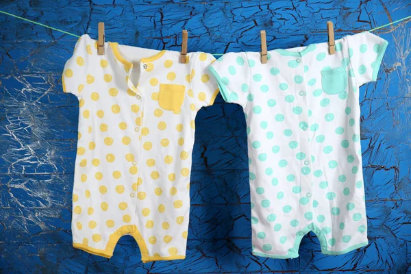 Mooie babykleding — Stockfoto