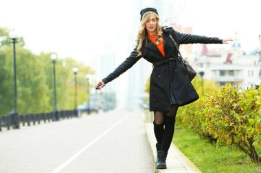 Genç güzel kadın.