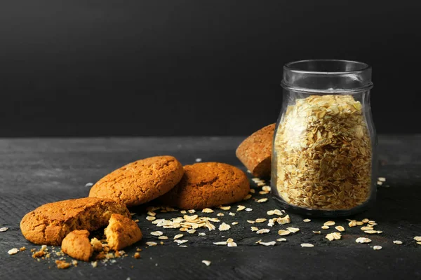 Oatmeal cookies with groats — Stock Photo, Image