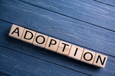  küpleri ile kelime evlat edinme 