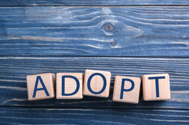 Küpleri ile kelime evlat edinmek 