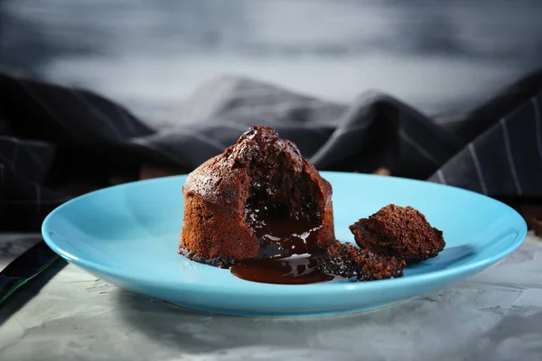 Chocolate fondant on plate — Stock Photo, Image