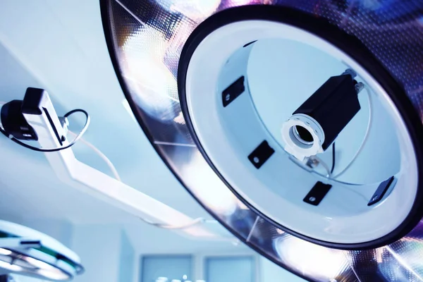 Lamp in operating room — Stock Photo, Image