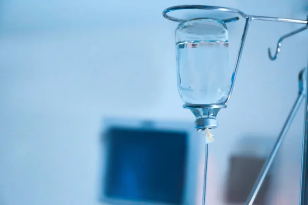 Infusion drip in hospital — Stock Photo, Image