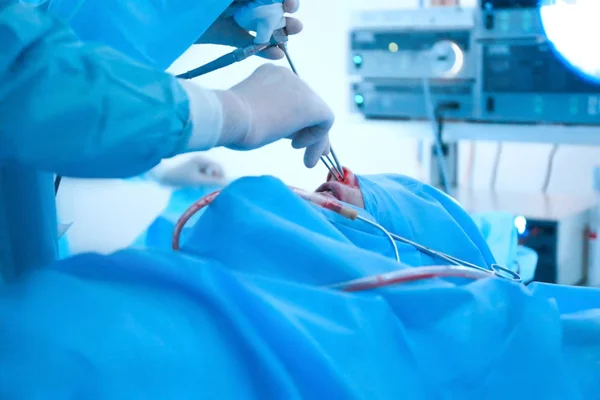 Operación del paciente en el hospital — Foto de Stock