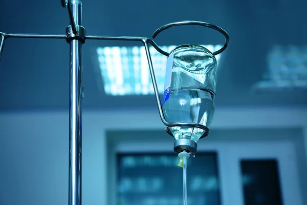 Infusion drip in hospital — Stock Photo, Image