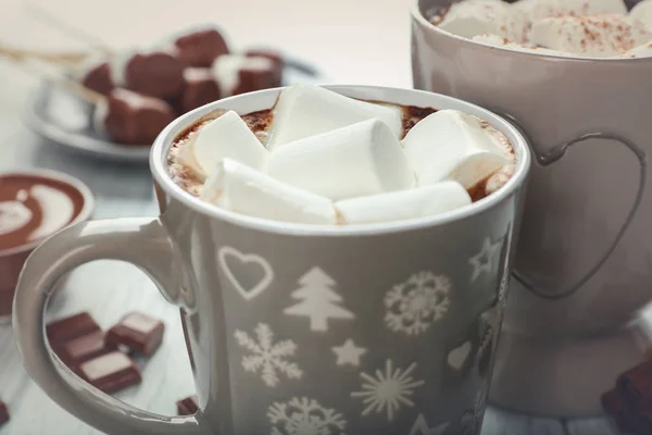 Cup of hot cocoa — Stock Photo, Image