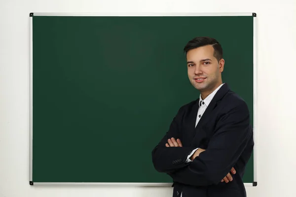 Schöner junger Lehrer — Stockfoto