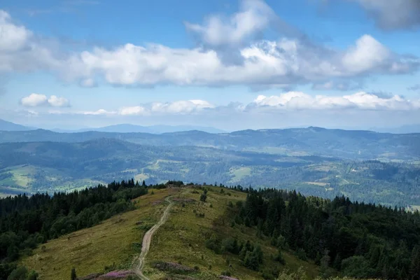 Belles collines de montagne — Photo