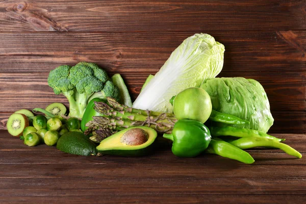 Green vegetables and fruits — Stock Photo, Image