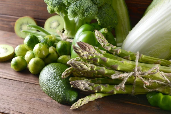 Groene groenten en fruit — Stockfoto