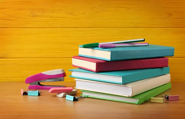 Colorful books and accessories — Stock Photo, Image