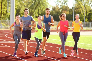 Stadı'nda çalışan sporcular