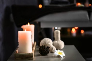 mumlar ve bitkisel masaj pullar