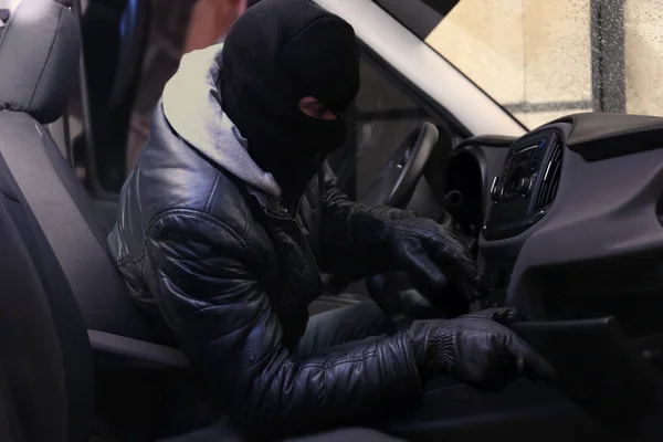 Ladrón Hombres Robando Objetos Valor Del Coche — Foto de Stock