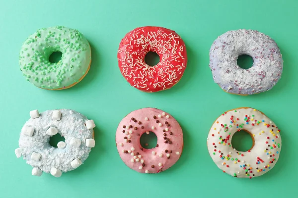 Köstliche glasierte Donuts — Stockfoto