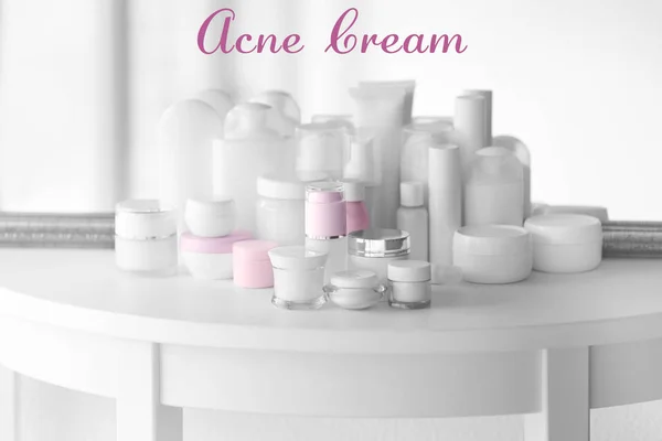 Acne medicatie cosmetische concept — Stockfoto