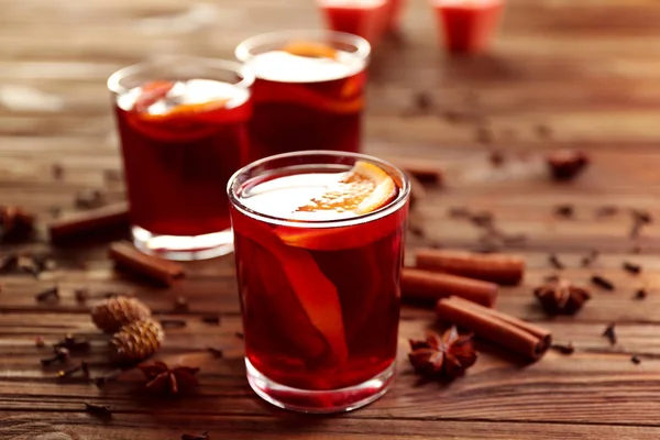 Glass of Christmas mulled wine — Stock Photo, Image