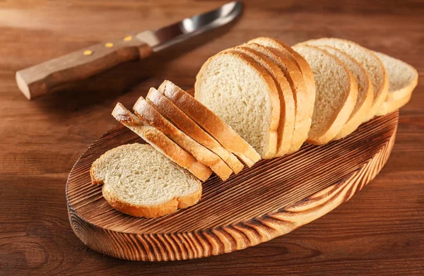 Sliced fresh bread — Stock Photo, Image