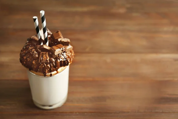 Milkshake, ciambelle e altri dolci — Foto Stock