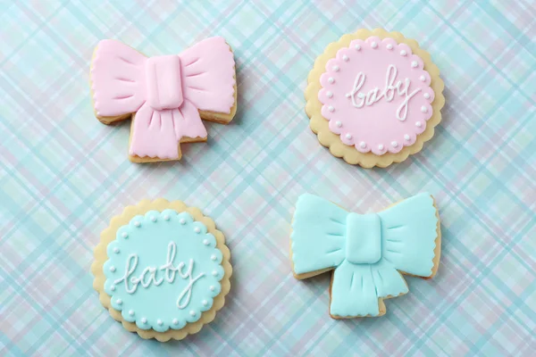 Biscoitos de bebê decorados com esmalte — Fotografia de Stock