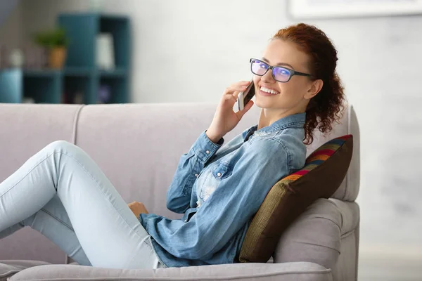 Young woman with spectacles — Stock Photo, Image