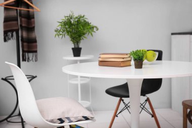 Tarafsız iç tablo ile