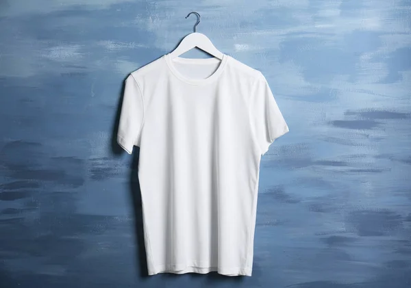 T-shirt de algodão em branco — Fotografia de Stock