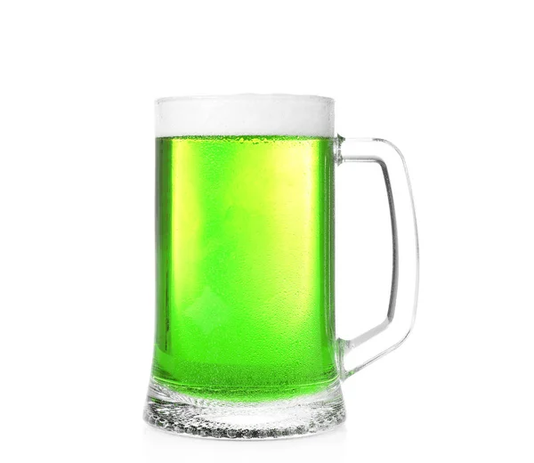 Caneca com cerveja verde fria — Fotografia de Stock