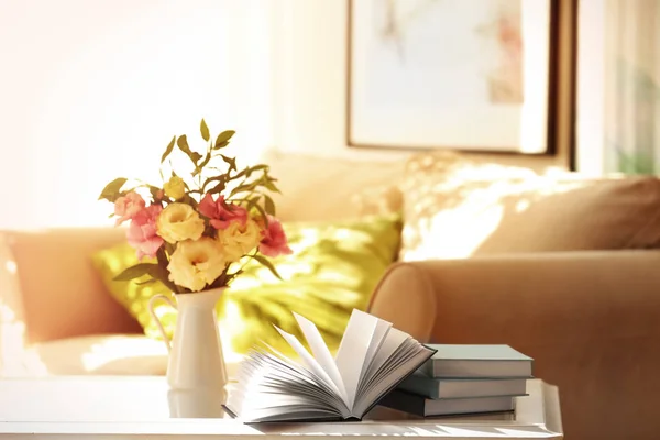 Pile of new books on table — Stock Photo, Image