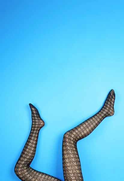 매혹적인 스타킹 여자 다리 — 스톡 사진