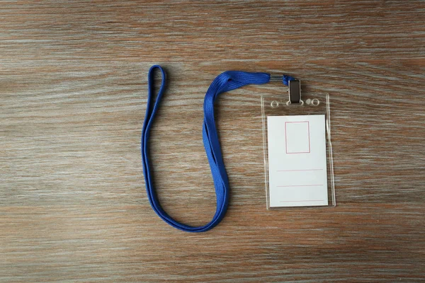 Emblema em branco com cordão — Fotografia de Stock